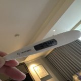 みんなごめん。連日の疲労のせいか熱が出て、寝込んでる。  命を削ったホストイベント、4大都市ホスト編もあと2日。今日がセミファイナル。  とても今日は出勤できそうになく、愛と金の雪も降りそうもない。今はただ休ませて欲しい。その分、明日のファイナルは伝説の一夜になり、愛の吹雪を降らせる。