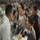 【 #侍ジャパン 】諦めないその精神に神は微笑んだ！重圧を振り抜いた今日のヒーロー #村上宗隆 のサヨナラ打を何度も振り返りましょう！そして、明日の決勝でも闘志あふれる一打に期待です！ #ワールドベースボールクラシック
