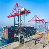 - محطه حاويات "تحيا مصر" متعددة الأغراض بميناء #الإسكندرية تشهد استقبال السفينة "CMA CGM THAMES" التابعة للخط الملاحى CMA CGM والمحملة  بعدد حوالي 10000 حاوية ،وذلك ضمن اعمال التشغيل التجريبى للمحطة يتبع