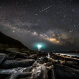ふたご座流星群を撮りに行けなかったので、夏に撮影した1枚をご覧ください