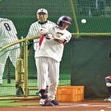 ちょいと待ってくれー。  四番以外打つイメージはないじゃなく、どこの打順でも任されたところで打ちたいっていう意味で、こだわりはないって言う意味なのに。  僕はどの打順でも頑張りますよ。