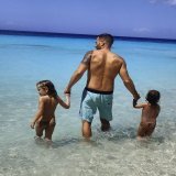 The 4 main priorities of my life, day in &amp; day out:  1. Love kids &amp; wife 2. Unique experiences 3. Health &amp; wealth 4. Help #bitcoin adoption  Which one would you add or replace?