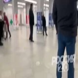 В Калининград вновь прибыл посол Польши в РФ Кшиштоф Краевски!  Его встретил местный житель и напомнил,что Польша идет по пути нацистов!  &laquo;Вы снесли памятники советским воинам-освободителям! Позор полякам!&raquo;