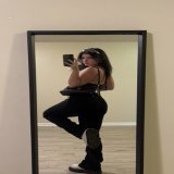 how i dress irl :3