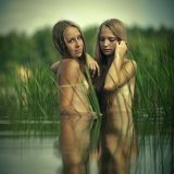 красивого вам в ленту... Кострома нежная.  В начале долгой темном зимы так хочется вернуться назад в лето.   Фотограф Tимур Пакелшиков. нюдс_четверг для_умных