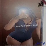 شرموطة مصرية عايشة برا مصر بتمتع حبيبها ب جسمها
