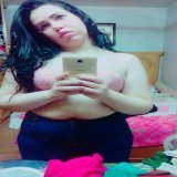 مصرية بعيون خضرا جسم صاروخ