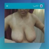 مثير   قاعدة في بيتها علي راحتها