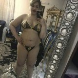رومانسية   خليجية ميلف جسمها نار متصورة بطقم يخليك تنيك كل خرم فيها