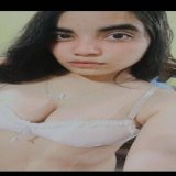 عنيف   النصر لنا اعرض الجسم النحيف