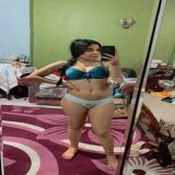 عنيف   النصر لنا اعرض الجسم النحيف