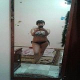 عنيف   بنت بحلمات بنية لعشاق البنى