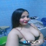 البوم   فرسة شقية بتستعرض جمال بزازها