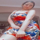 رومانسية   أم عيون دباحه وبزازها الكبيره