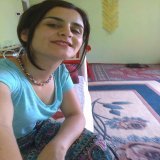 مثير   قموره