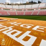 CHAN 2022 |  Voici le tapis d&rsquo;or qui couvre la piste d&rsquo;athl&eacute;tisme durant la comp&eacute;tition &agrave; Annaba et aussi &agrave; Oran et Constantine.  Ce tapis est fait par l&rsquo;entreprise national Tapis d&rsquo;or d&rsquo;Alg&e