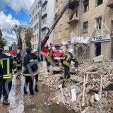 Consequences of a #Russian strike in the Kyivsky district of #Kharkiv, where a rocket of the occupiers hit a residential house.