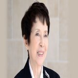 【追悼 #奈良岡朋子 さん死去】 連続テレビ小説「おしん」などテレビドラマのナレーションでも親しまれた俳優の奈良岡朋子さんが23日、肺炎のため都内の病院で亡くなりました。93歳でした。  #NHKアーカイブス では、奈良岡さんが出演した作品の一部を動画で公開しています。