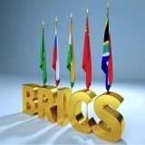 قررت منظمة البريكس رسميًا دعوة كلّ من: الأرجنتين ومصر وإثيوبيا وإيران والسعودية والإمارات، لتصبح دولًا كاملة العضوية في المجموعة ابتداءا من جانفي المقبل.للعلم القوة الضاربة غير معنية بالدعوة رغم محاولة ارشاء بنك البريكس بمليار ونصف المليار دولار ِالم
