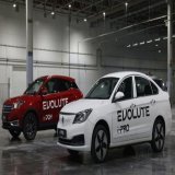 Российский автопроизводитель "Моторинвест" начал продажи cеданов Evolute i-Pro. Автомобиль уже в наличии у официальных дилеров бренда.  Это первые электромобили, произведенные в России для российских потребителей. Красивые