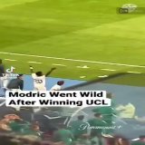 مودريتش يحتفل كأنها أول بطوله له .. شغف
