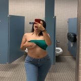 PEACHESCHEEKS NUDE ONLYFANS PICS