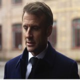 Pour Philippe Devilliers, les historiens compareront Macron au dernier empereur romain. Macron m&egrave;nera la France &agrave; son tombeau. Il restera dans l'histoire comme celui qui a mis un terme &agrave; une civilisation mill&eacute;naire. #BFMTV