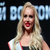 Теперь все понятно.  &laquo;Миссис Россия&raquo; 2023, но почему так не патриотично? Миссисы все в Парижах.