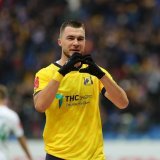 Какой же топовый и драматичный футбол сегодня   В группе С &laquo;Ростов&raquo; обыграл &laquo;Ахмат&raquo; 3:0, а &laquo;Динамо&raquo; было сильнее &laquo;Оренбурга&raquo; 1:0.