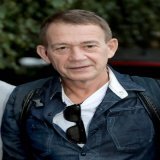 После тяжелой борьбы с онкологией умер юморист Александр Пономаренко в возрасте 55-ти лет.