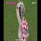 El claro penal que desestim&oacute; Julio Bascu&ntilde;&aacute;n en el Croacia - Marruecos. Bonita forma de despedirse del referato. PENALAZO