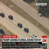 На одном из этих фото Дональд Трамп направляется в Нью-Йорк принимать капитуляцию Байдена