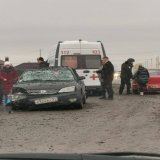 Белгород и Белгородский район попал под обстрел.  Губернатор Гладков:   &laquo;Есть четверо пострадавших средней степени тяжести. С двоими переговорил на месте. Мужчине осколками посекло спину, у женщины повреждено лицо. Чудом двое детей в этом доме 