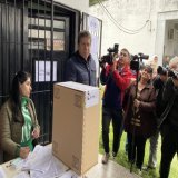 &iexcl;Mi voto en la escuela Scalabrini Ortiz es por la vida, la libertad de poder elegir, la fuerza para acabar con este sistema electoral fraudulento, por la juventud, la familia, la seguridad, la educaci&oacute;n, los valores y el progreso para #T