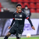 | CONFIRM&Eacute;  : Le Real Madrid suit attentivement Jeremie Frimpong  (Bayer Leverkusen, d&eacute;fenseur droit), comme annonc&eacute; en exclusivit&eacute; il y a plusieurs mois par @LSR_RM.   @Ramon_AlvarezMM #RealMadrid