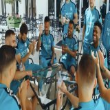 لاعبي ريال مدريد قبل نهائي دوري أبطال أوروبا يلعبون البوكر.