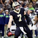 Taysom Hill so far today:   2 rushing TDs  1 passing TD  1 fumble recovery  51 rushing YDs  25 kickoff return YDs  22 passing YDs