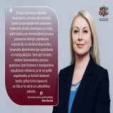 Eiropa vairs nevar atļauties ievainojamu un naivu demokrātiju. Šobrīd arvien biežāk tiek nemanāmi ietekmēta cilvēku domāšana un rīcība, radot šaubas par demokrātiskā procesa patiesumu. Valstij ir pienākums nodrošināt, lai vārda brīvība netiktu izmant