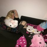 Avril Lavigne Nude in Leaked Porn and Private Pics - Scandal Planet