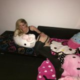 Avril Lavigne Nude in Leaked Porn and Private Pics - Scandal Planet