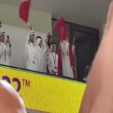 أمير قطر يحتفل بفوز المغرب من المدرجات