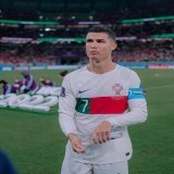 لم يشرب المشروبات الكحولية طوال حياته.. و ذلك لأنه دائما ما يفكر في الألم الذي عانى منه والده بسببها  ليس لديه أي وشم على جسمه لأنه يتبرع بالدم مرتين في السنة   دائما ما يتبرع لصالح المدارس والاطفال المرضى  انه الدون كرستيانو