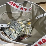 one day soon , ima look down in my purse and this will be my POV manifesting