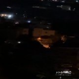 الاحتلال يطالب شاب عبر مكبرات الصوت بتسليم نفسه خلال محاصرة منزل ببلدة اليامون غرب جنين