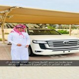 #راكان_النعيم شاعر سعودي  قال قصيدة جزلة ومدح فيها ولي عهد #دبي الشيخ حمدان بن محمد "#فزاع" مدح مستحق وقليل في حقه، القصيدة حازت على اعجاب الشيخ، وانهالت العطايا الجزيلة على الشاعر، سيارة قيمتها 400 الف وهدايا أخرى،  والهديه الأكبر ان الشاعر تشرّف بق