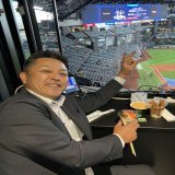 【開幕戦 #日本ハム &times; #楽天 】 新球場 #エスコンフィールド北海道 のグルメ #谷繁元信 さん #伊集院光 さんも堪能しましたよ  #radiko はコチラ！   #lovefighters #RakutenEagles #ショウアップナイター