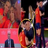Luis Rubiales Kiss Spain Women footballer jenni hermoso   #luisrubiales #JenniHermoso #kiss