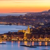 &laquo;&nbsp;Menton by night&nbsp;&raquo;  Belle soir&eacute;e   #Menton #CotedAzurFrance  @VisitCotedazur @OTC_MRM