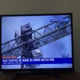 Hoping that the crane operator is safely rescued!  #charlotte #breakingnews #fire #SouthPark #wsoctv #news