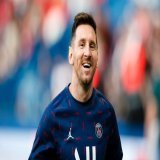 The 5 best available wingers without contract in June 2023:   Lionel Messi (PSG)  Marco Asensio (Real Madrid)  Wilfried Zaha (Crystal Palace)  Memphis Depay (FC Barcelona)  Leandro Trossard (Brighton)   Interesting names